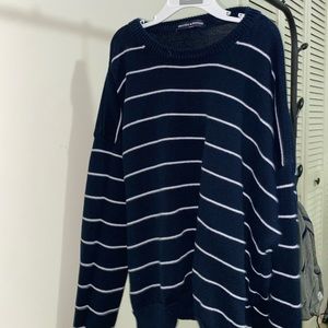 navy blue striped Brandy Melville sweater 💙